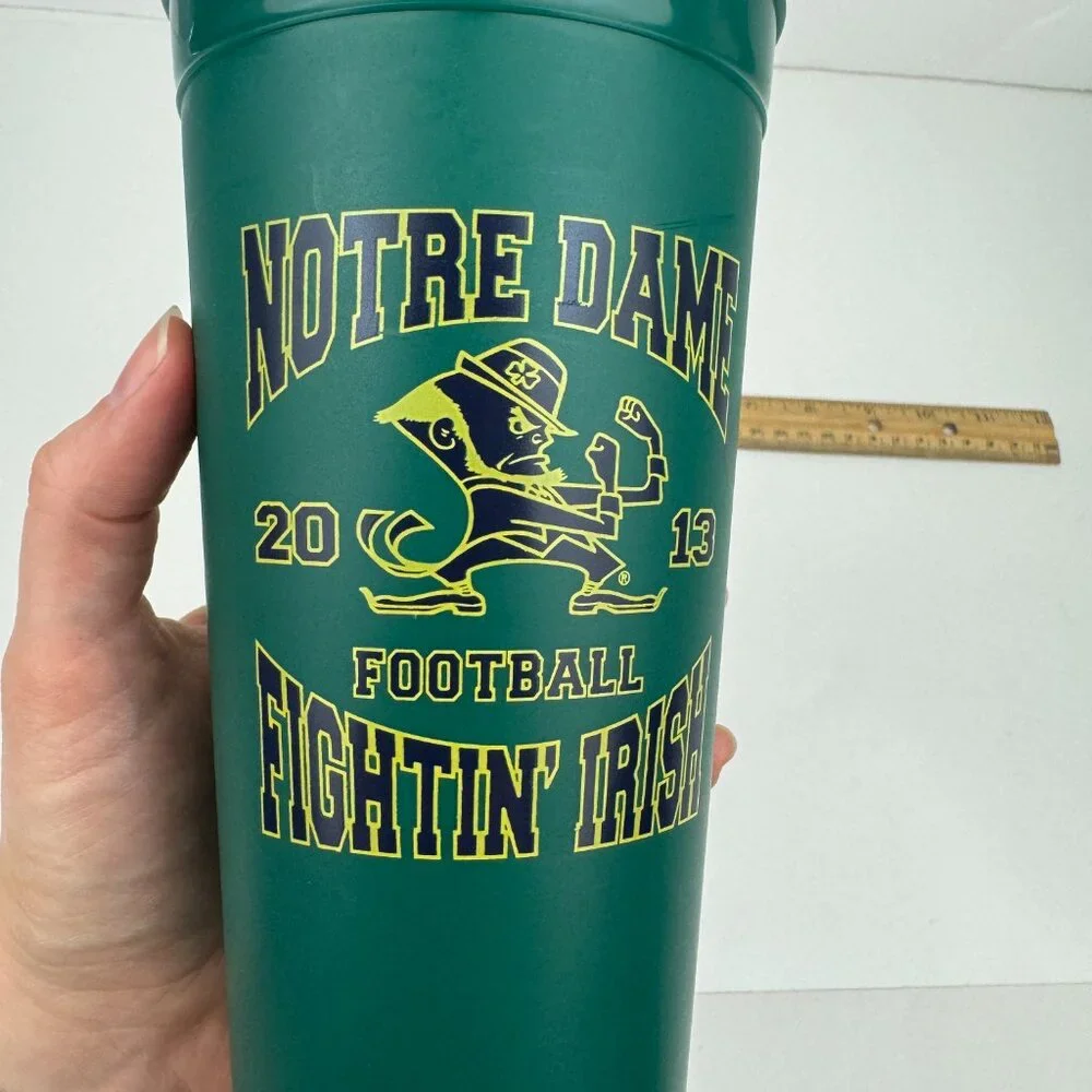 Plastic 2013 Green Notre Dame Football Fighting Irish‎ Drinking Cup w Schedule